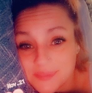 Meet your Posher, Teresa